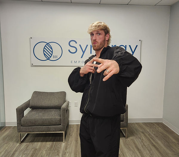 Visitor at the Synergy Empowering Recovery office in Beverly Hills